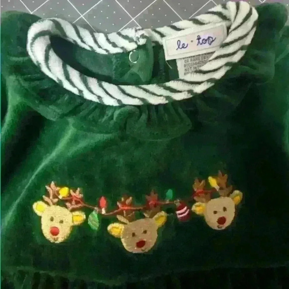 Le Top Other - LeTop Vintage 3 Reindeers Velour Christmas Infant Green Dress Size 9 months